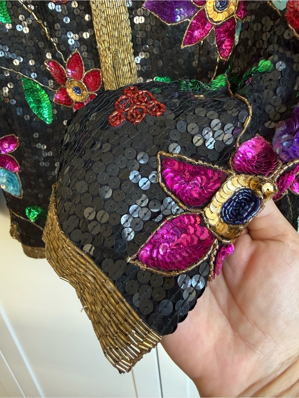 Vintage 100% Silk Hand Beaded Sequin Floral Trophy Cardigan Jacket M - Picture 5 of 15